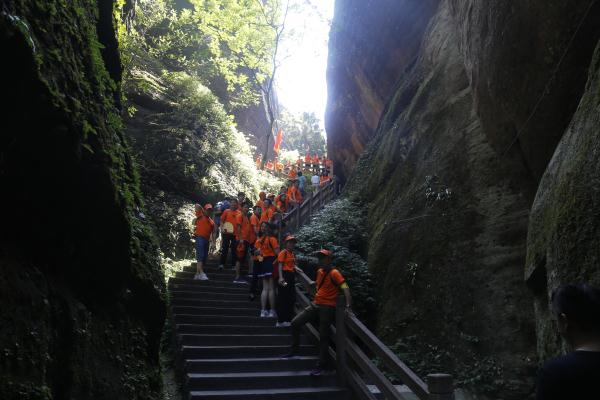 摩登7平台周年庆活动图片3 摩登7平台周年庆活动图片3