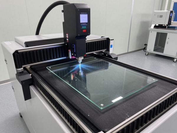 折叠屏玻璃红外飞秒激光切割 (4).jpg 折叠屏玻璃红外飞秒激光切割 (4).jpg